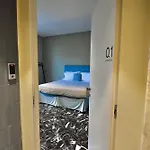 Mpiut Exclusive - Housea Vendégház 3*