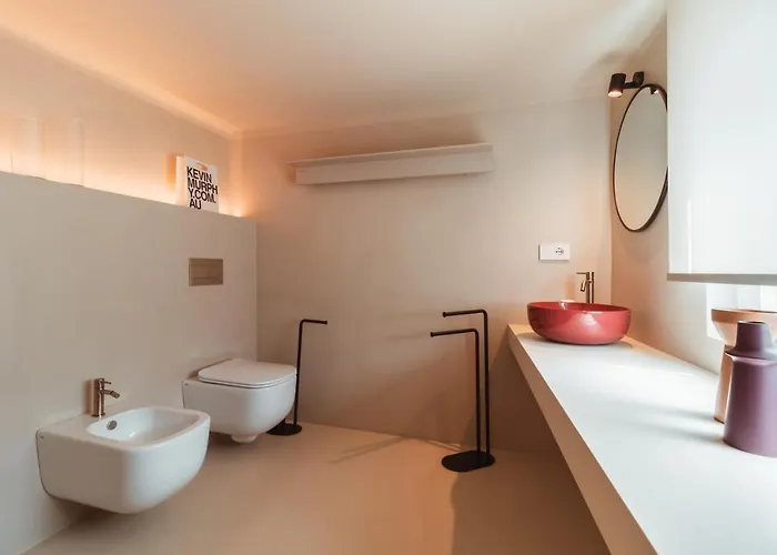 Mpiut Luxury - Housea Pensionat