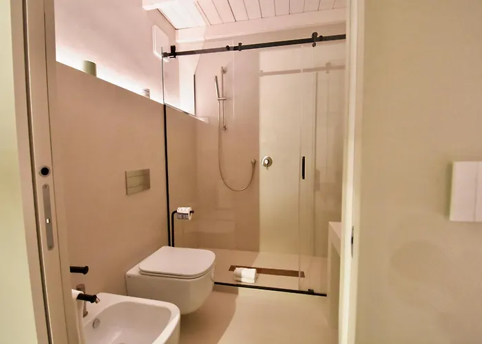 Pensionat Mpiut Luxury - Housea