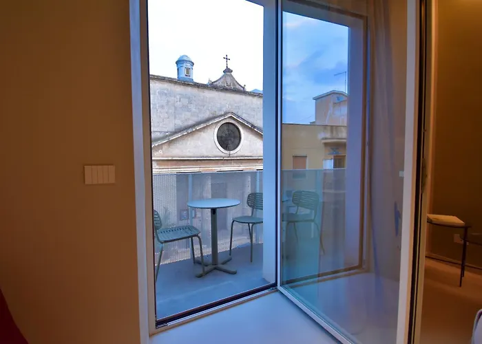 Mpiut Luxury - Housea Guest house